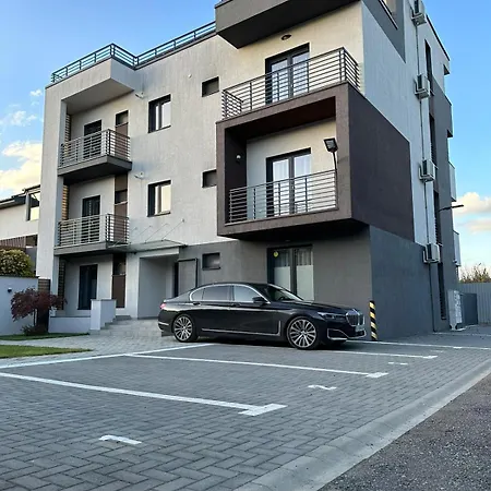 Luxury & By Glam - Parking Free 3* Braşov