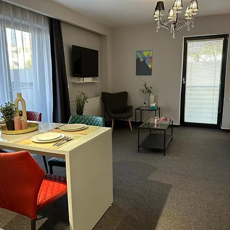 Lägenhet Luxury & By Glam - Parking Free