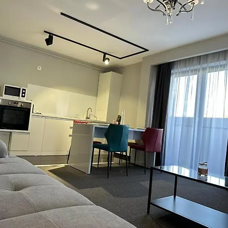 דירה Luxury & By Glam - Parking Free 3*