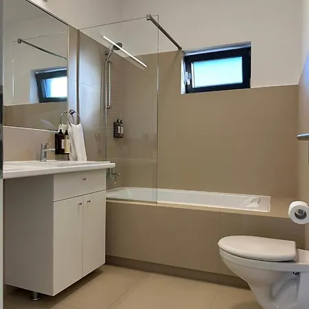 Luxury & By Glam - Parking Free 3*