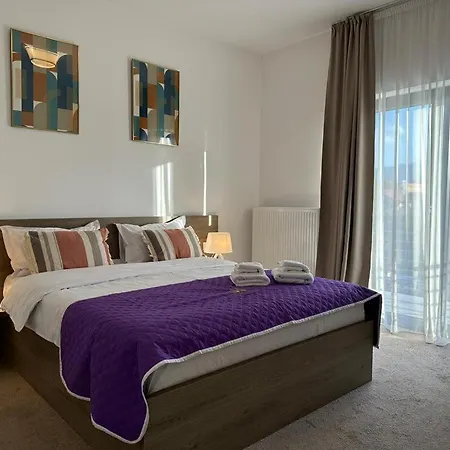 Lägenhet Luxury & By Glam - Parking Free Braşov