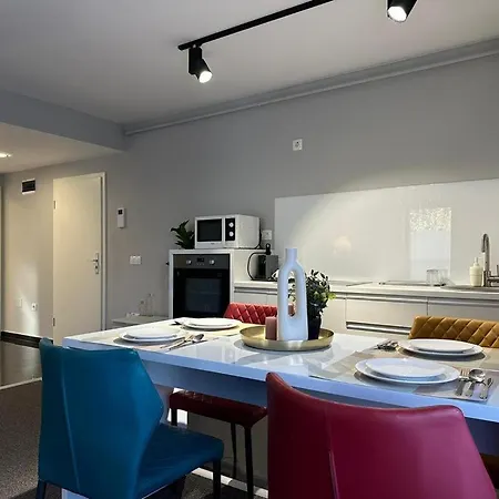 Luxury & By Glam - Parking Free 3*