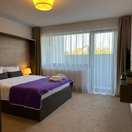 דירה Luxury & By Glam - Parking Free בראשוב