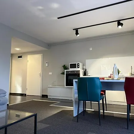 Luxury & By Glam - Parking Free Lägenhet Braşov