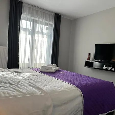 Lägenhet Luxury & By Glam - Parking Free Braşov