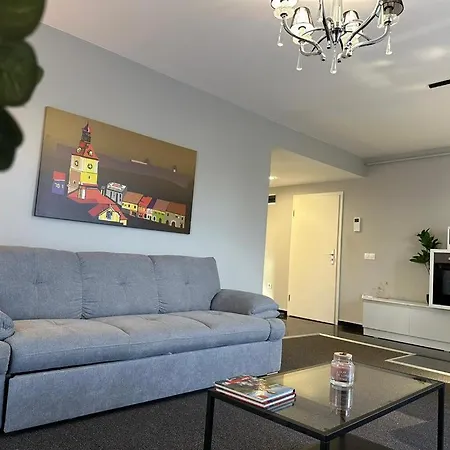 Luxury & By Glam - Parking Free Braşov