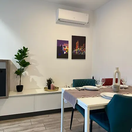 Luxury & By Glam - Parking Free * Braşov