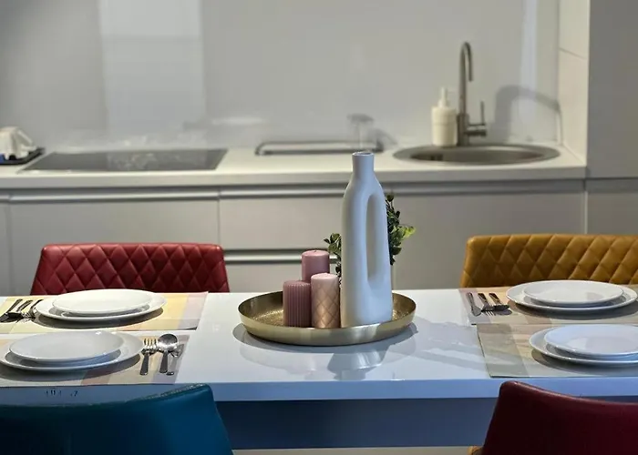 Διαμέρισμα Luxury & By Glam - Parking Free 3*