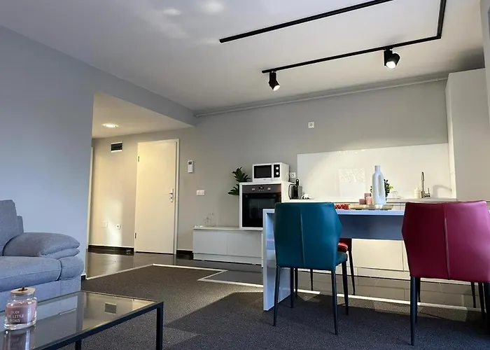 Luxury & By Glam - Parking Free Διαμέρισμα Μπρασόβ