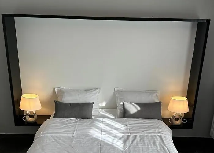 Luxury & By Glam - Parking Free 3*